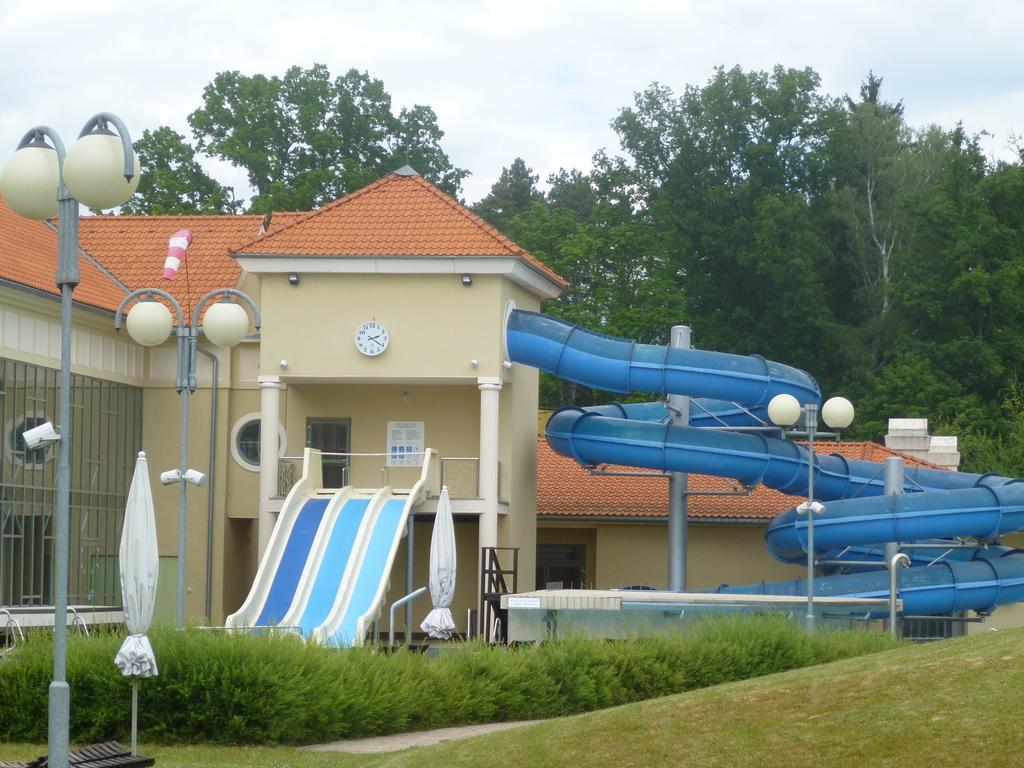 Hotel Zatisi Франтишкови-Лазне Экстерьер фото